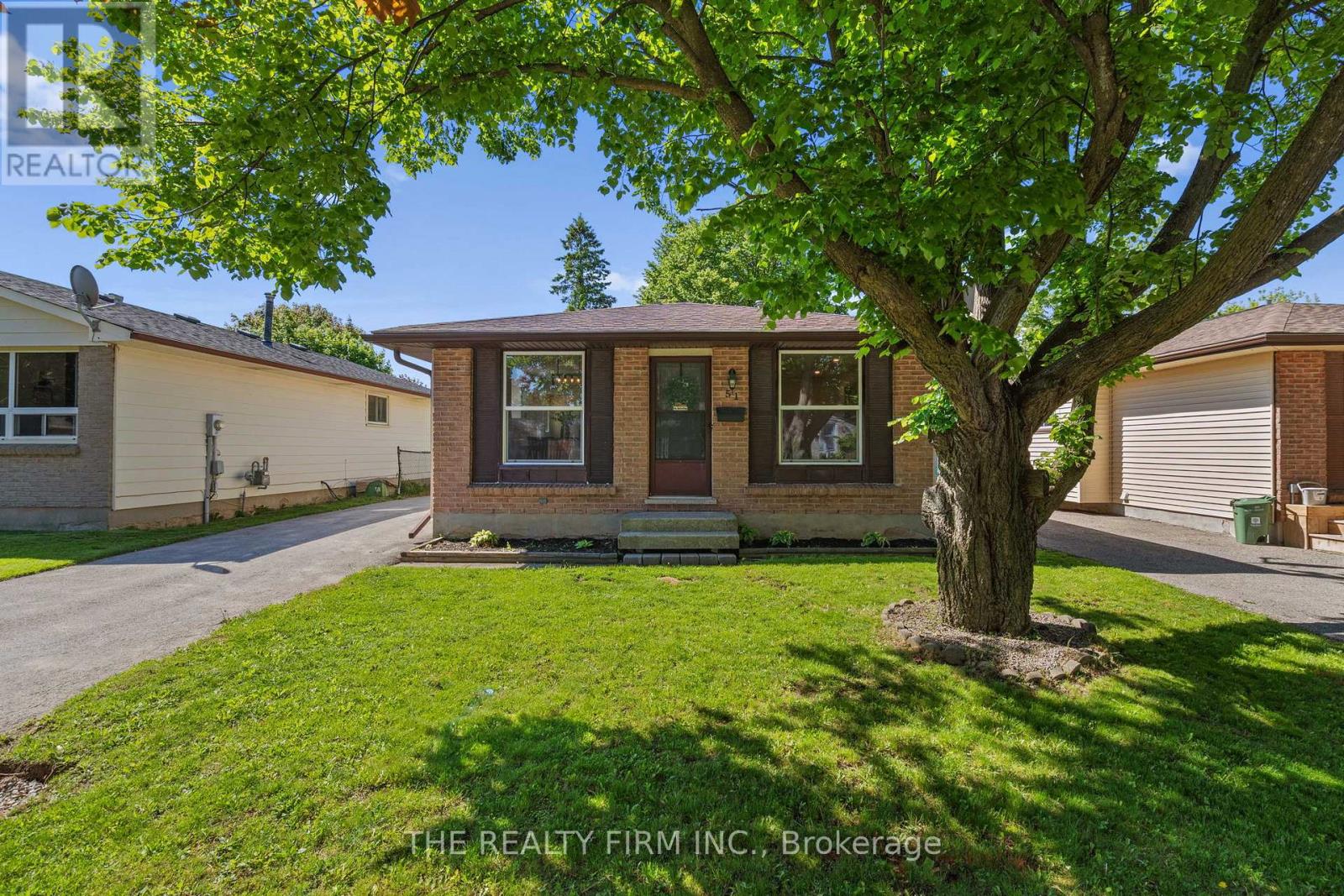51 Patience Crescent, London South, Ontario  N6E 2K7 - Photo 1 - X13182976