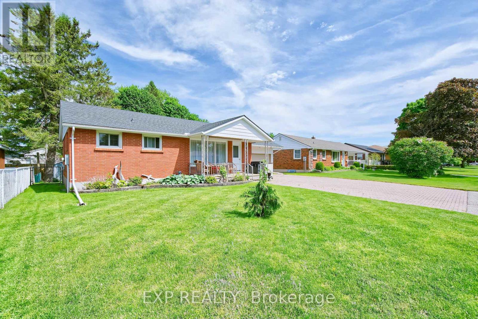 85 Treelawn Avenue, Aylmer, Ontario  N5H 2J7 - Photo 2 - X13183196