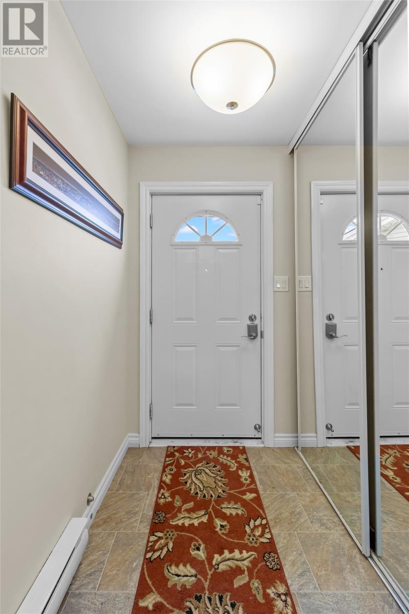 8 Sarasota Court, St. John's, Newfoundland & Labrador  A1E 5Z7 - Photo 3 - 1298128