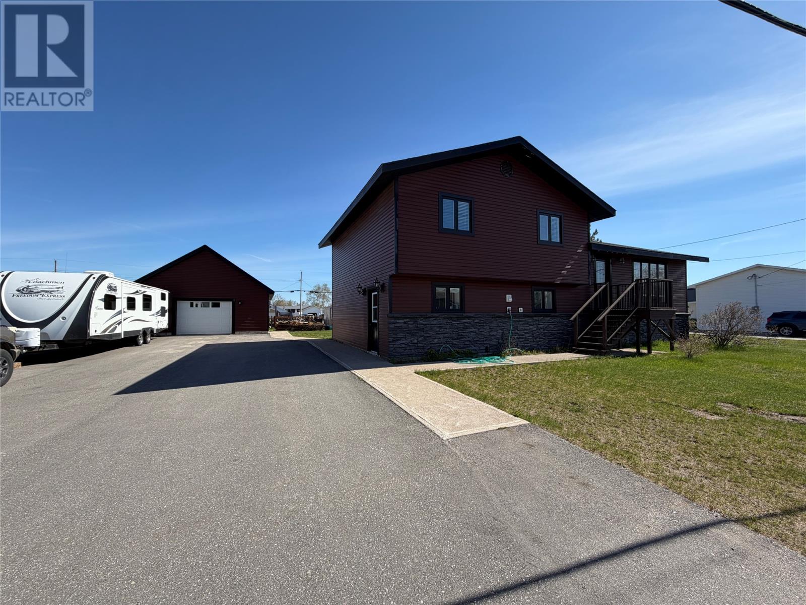13 Cross's Road, Deer Lake, Newfoundland & Labrador  A8A 1G2 - Photo 1 - 1297881