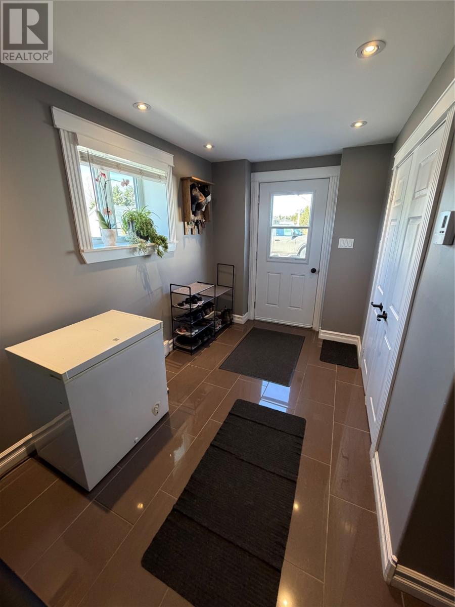 13 Cross's Road, Deer Lake, Newfoundland & Labrador  A8A 1G2 - Photo 6 - 1297881
