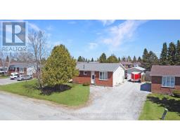 73 MCMANUS STREET, Hearst, Ontario