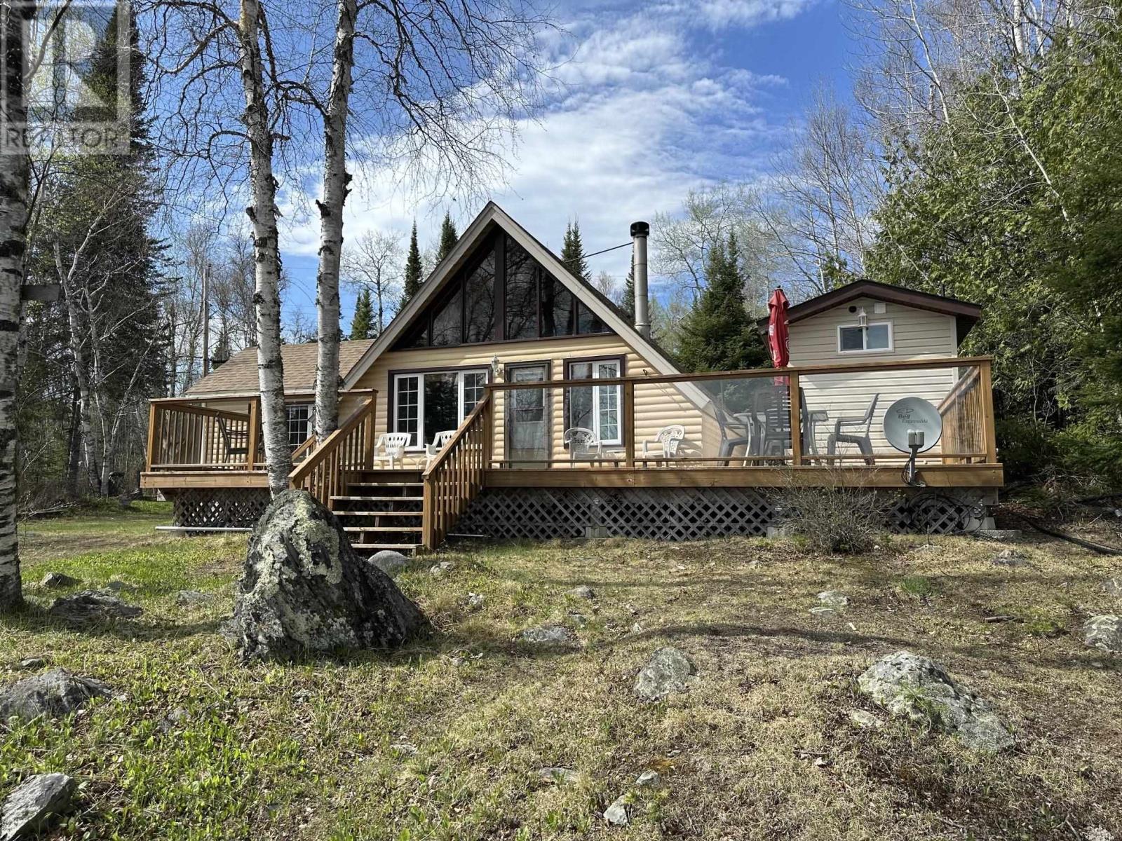 19 Rudolph's LN, Conacher, Ontario