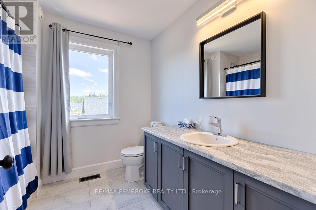 5 Drew Street, Petawawa, Ontario  K8H 0G7 - Photo 32 - X13183292