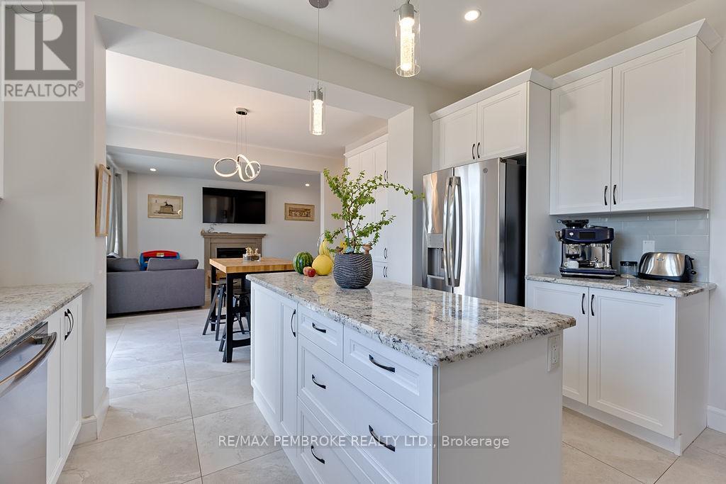 5 Drew Street, Petawawa, Ontario  K8H 0G7 - Photo 7 - X13183292