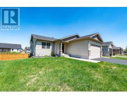 46 DUSTIN DRIVE, Petawawa, Ontario