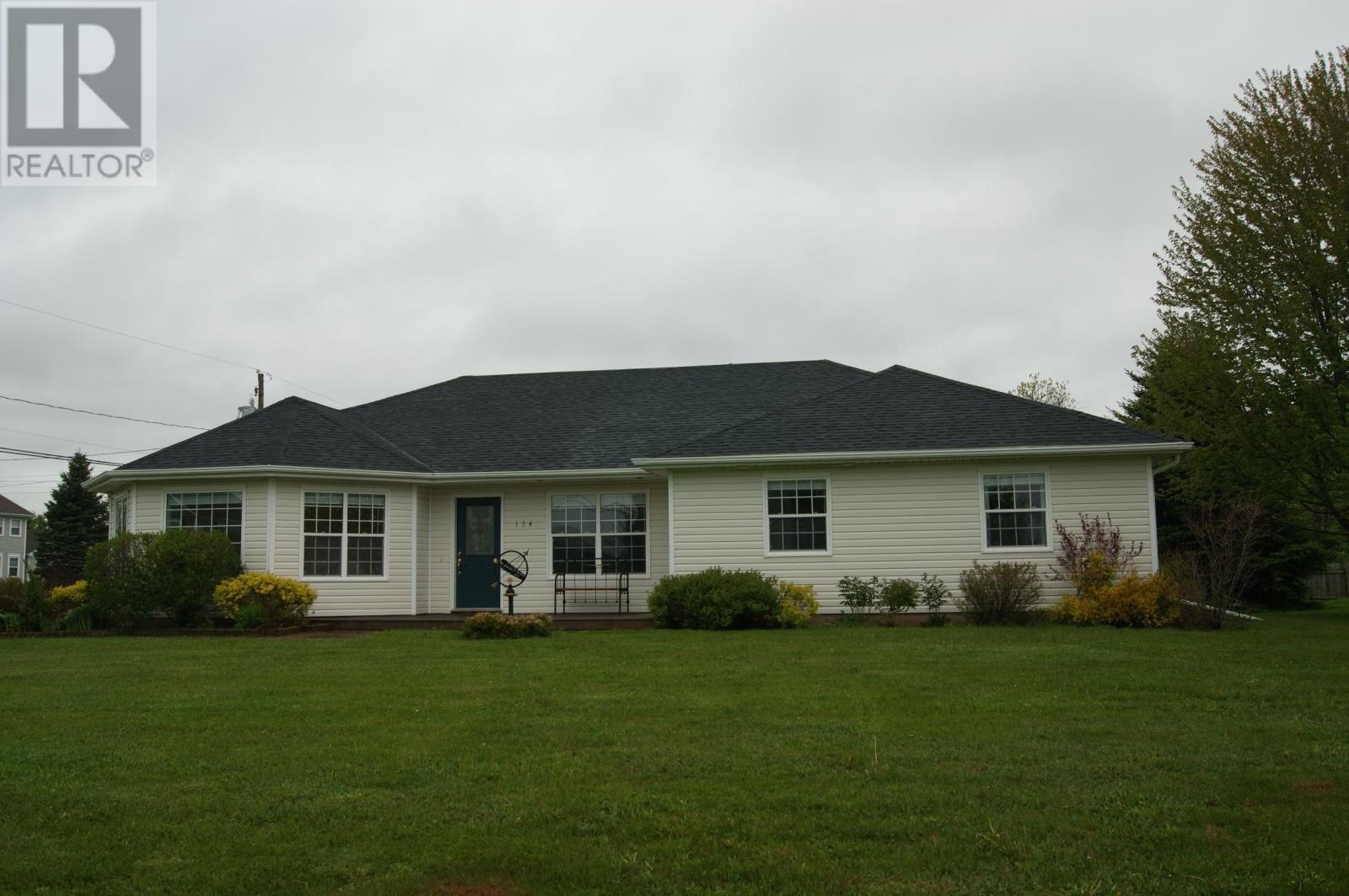 174 Heron Drive, Summerside, Prince Edward Island  C1N 6A6 - Photo 3 - 202609127