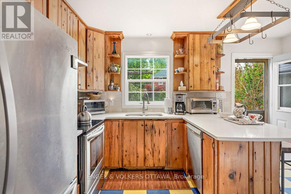 94 Hopewell Avenue, Ottawa, Ontario  K1S 2Z1 - Photo 5 - X13182892