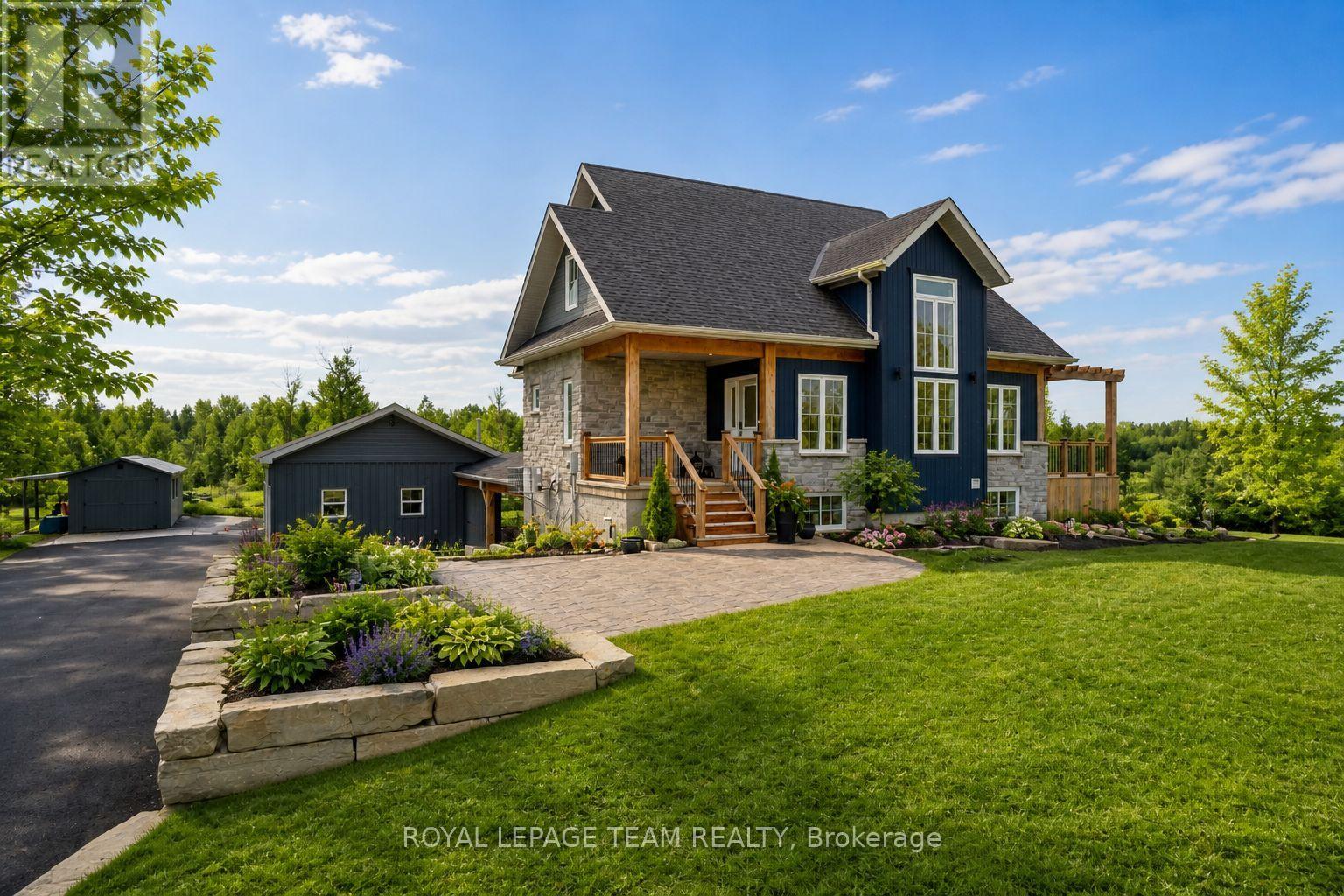 114 Charles Holden Avenue, Merrickville-Wolford, Ontario  K0G 1N0 - Photo 1 - X13183188