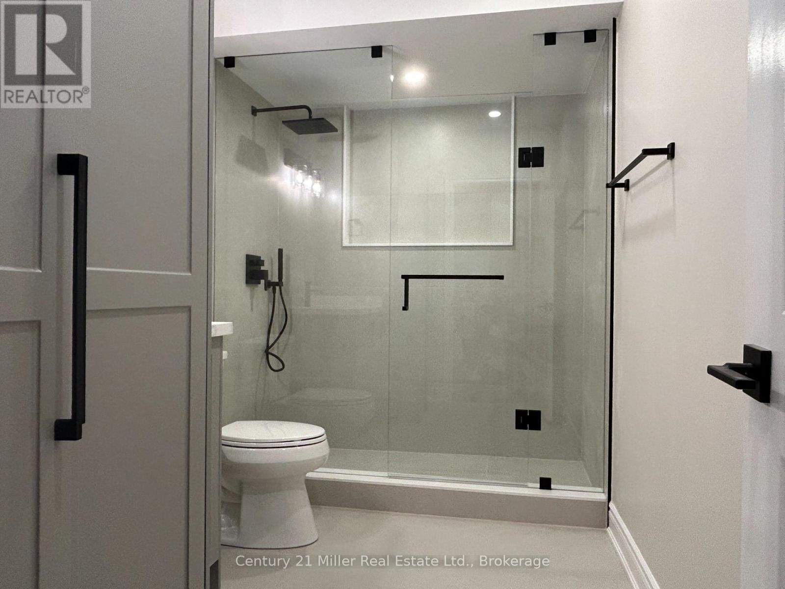 Lower - 2318 Valley Forest Way, Oakville, Ontario  L6H 6W8 - Photo 8 - W13183362