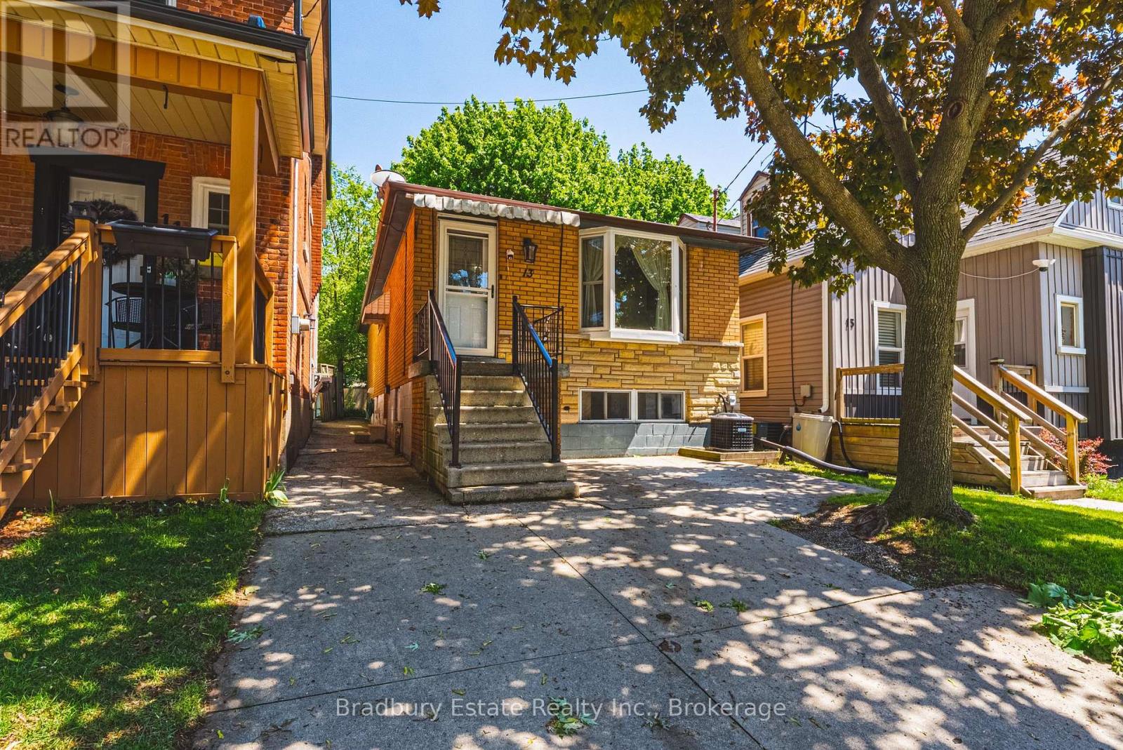 13 EAST 21ST STREET, Hamilton, Ontario