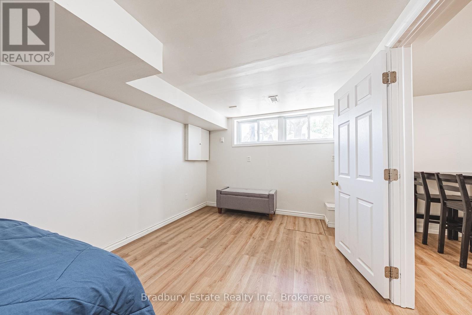 13 East 21st Street, Hamilton, Ontario  L8V 2T3 - Photo 15 - X13183146
