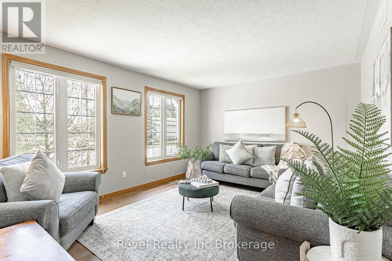 122 Hemlock Road, Ingersoll, Ontario  N5C 3Z6 - Photo 4 - X13183120