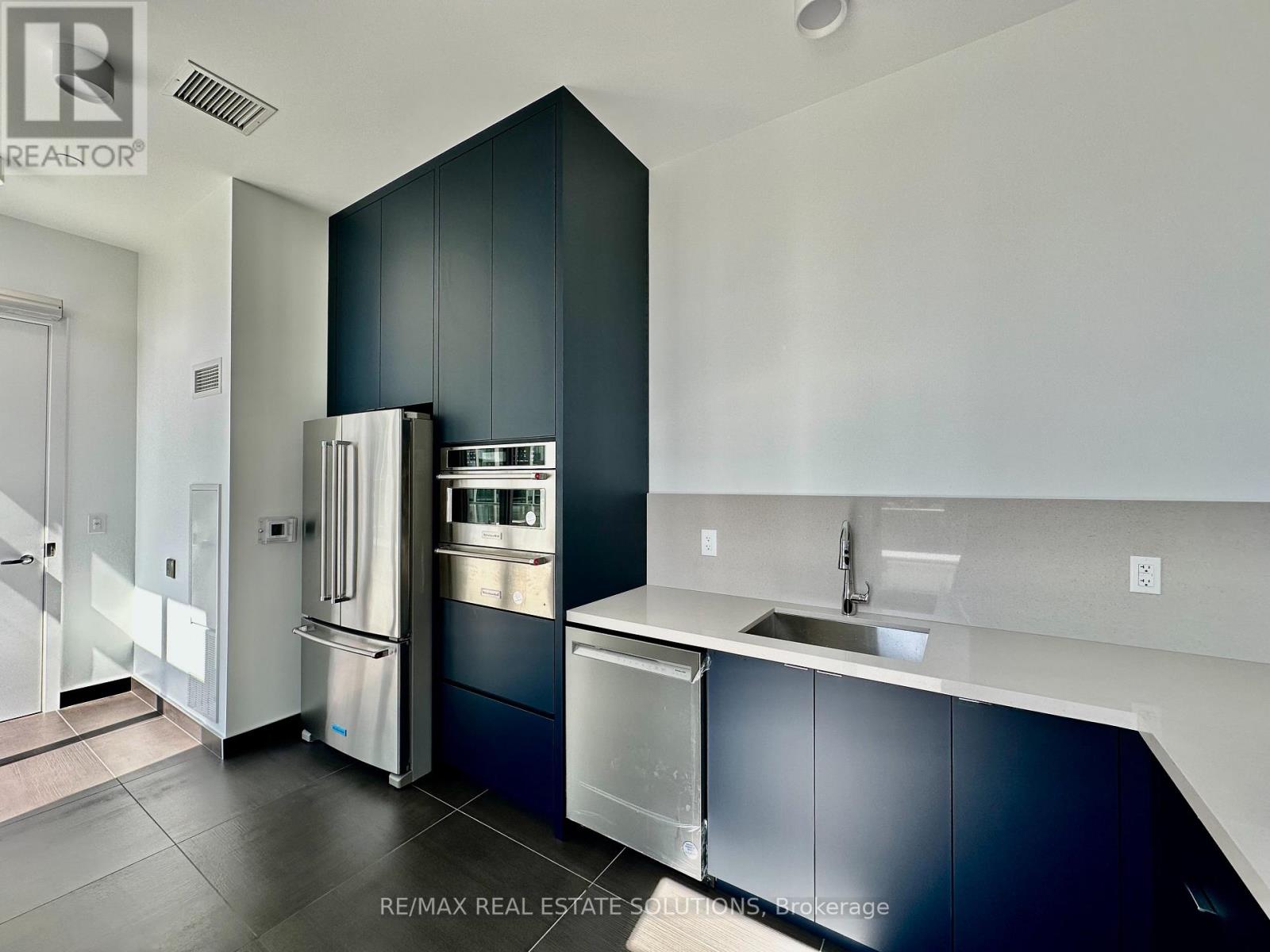1740 - 135 Lower Sherbourne Street, Toronto, Ontario  M5A 1Y4 - Photo 22 - C12692052