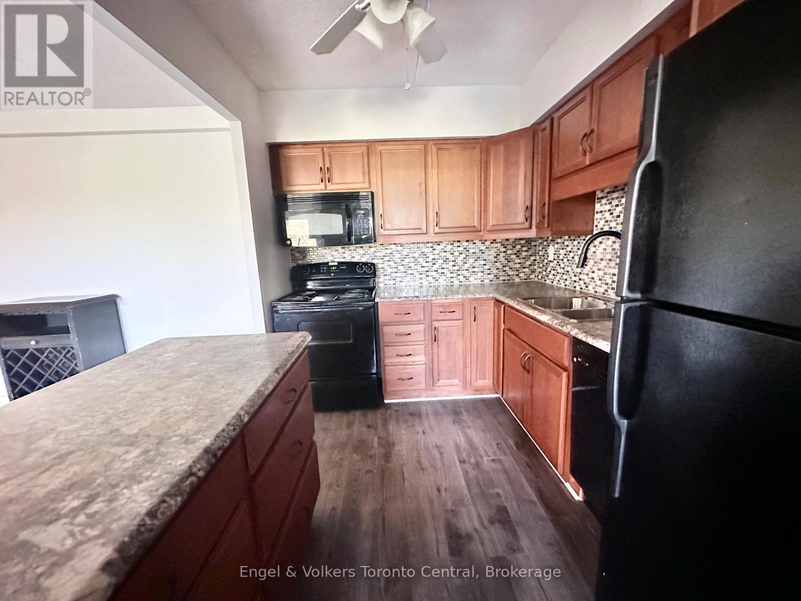 404 - 460 Ontario Street, Collingwood, Ontario  L9Y 4E5 - Photo 16 - S13183448