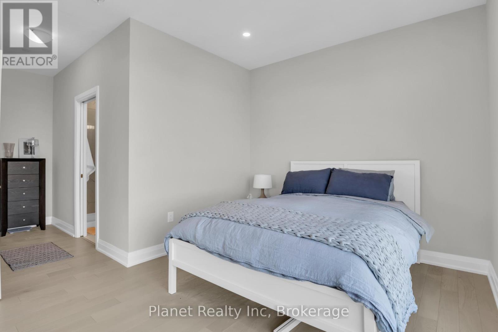 712 - 71 Wyndham Street S, Guelph (St. Patrick's Ward), Ontario  N1E 5R3 - Photo 15 - X13183194