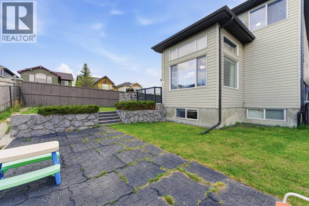 225 Panamount Road, Calgary, Alberta  T3K 0H9 - Photo 39 - A2314125