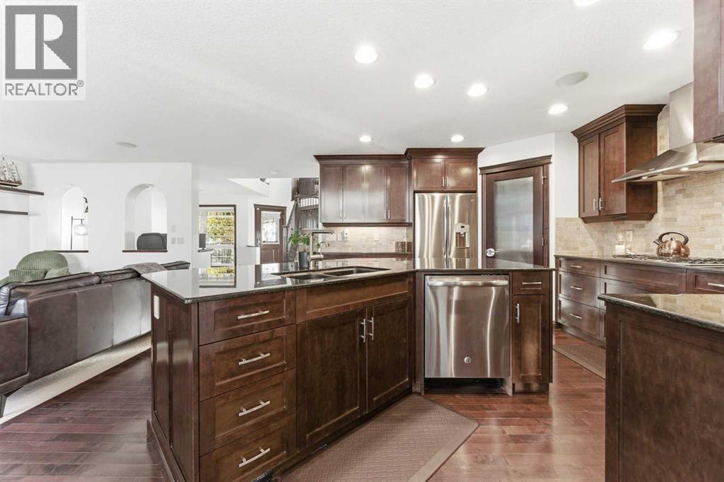 225 Panamount Road, Calgary, Alberta  T3K 0H9 - Photo 16 - A2314125