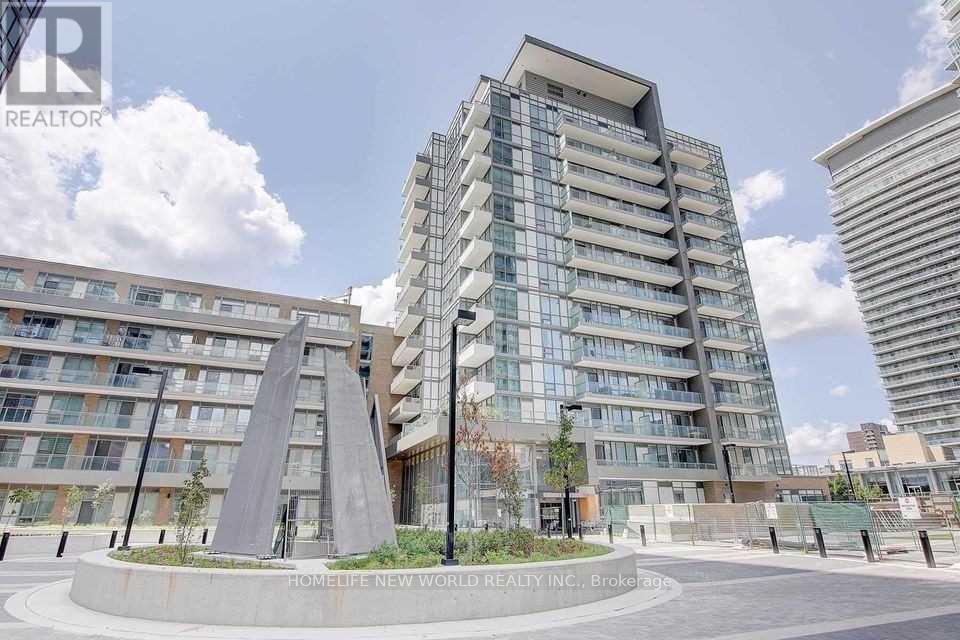 0427 - 52 FOREST MANOR ROAD, Toronto, Ontario