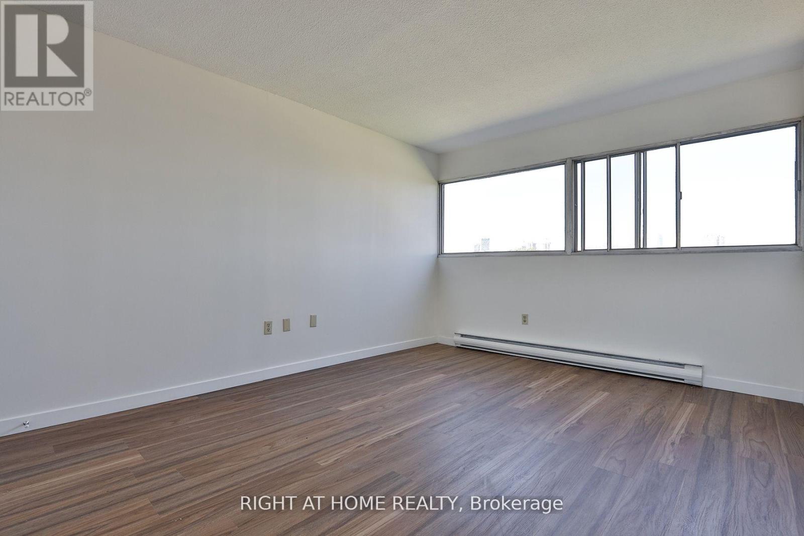 302 - 35 Sunny Glenway, Toronto, Ontario  M3C 2Z5 - Photo 18 - C13183042