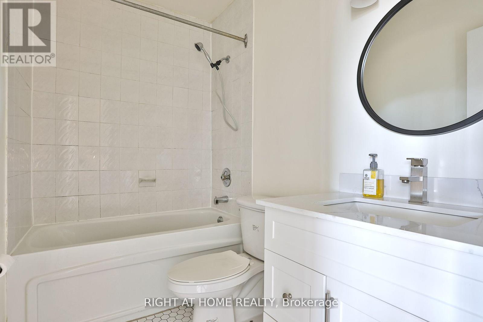 302 - 35 Sunny Glenway, Toronto, Ontario  M3C 2Z5 - Photo 23 - C13183042