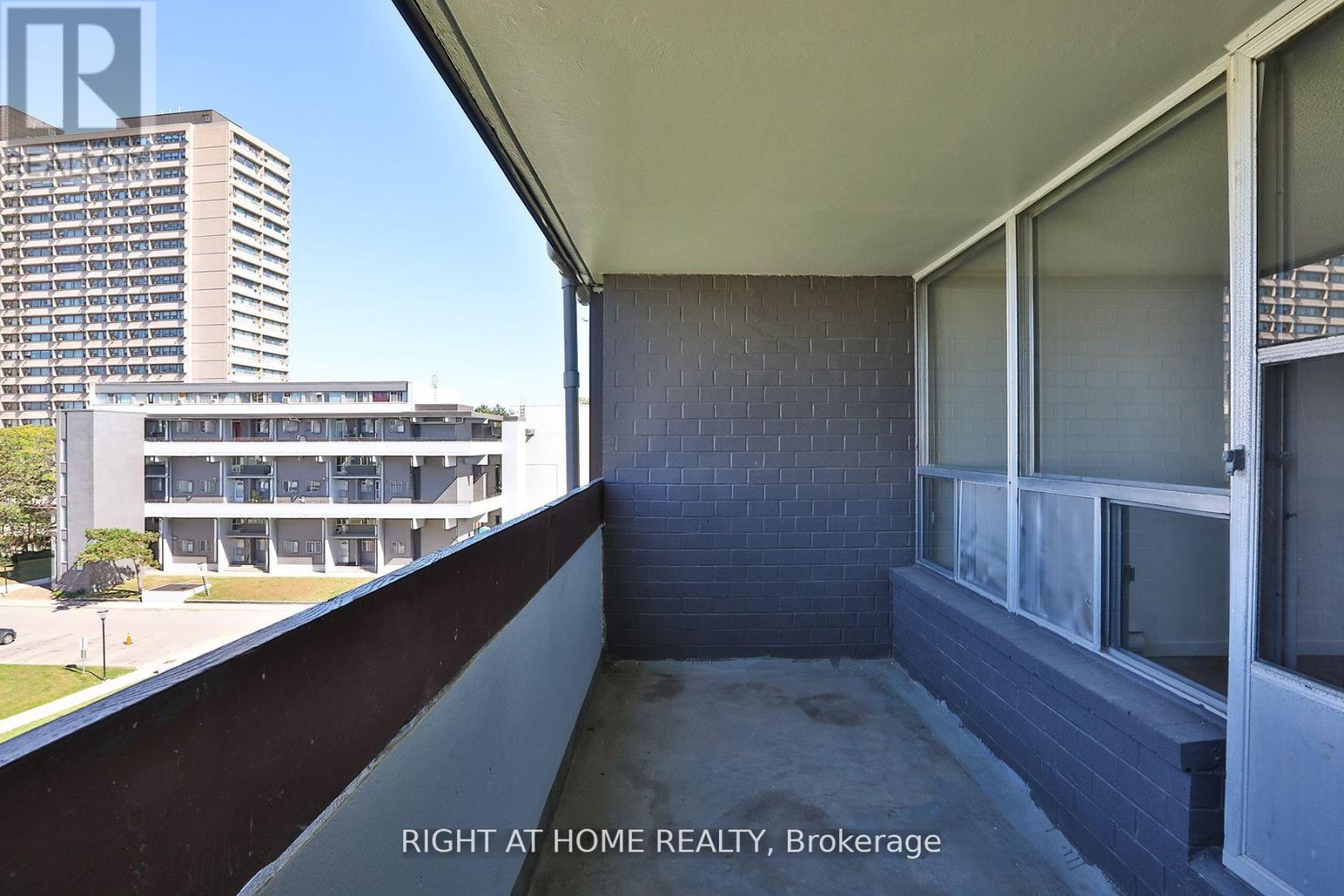 302 - 35 Sunny Glenway, Toronto, Ontario  M3C 2Z5 - Photo 24 - C13183042