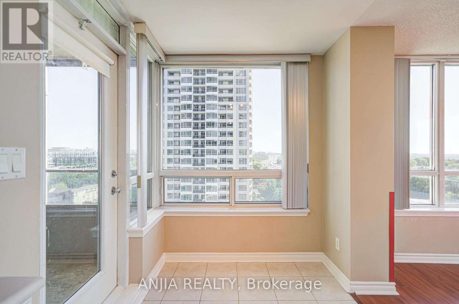 908 - 1 Rean Drive, Toronto, Ontario  M2K 3C1 - Photo 4 - C13183054
