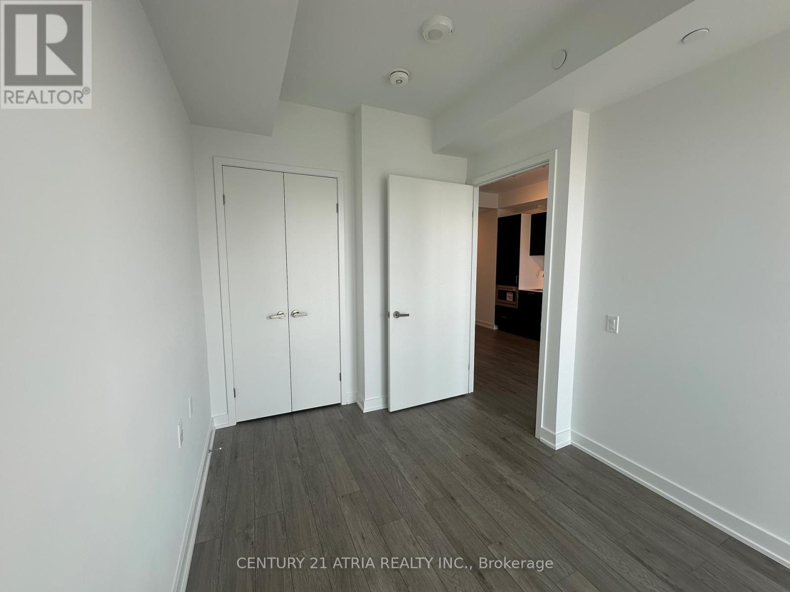 5615 - 88 Queen Street E, Toronto, Ontario  M5C 0B6 - Photo 11 - C13183150