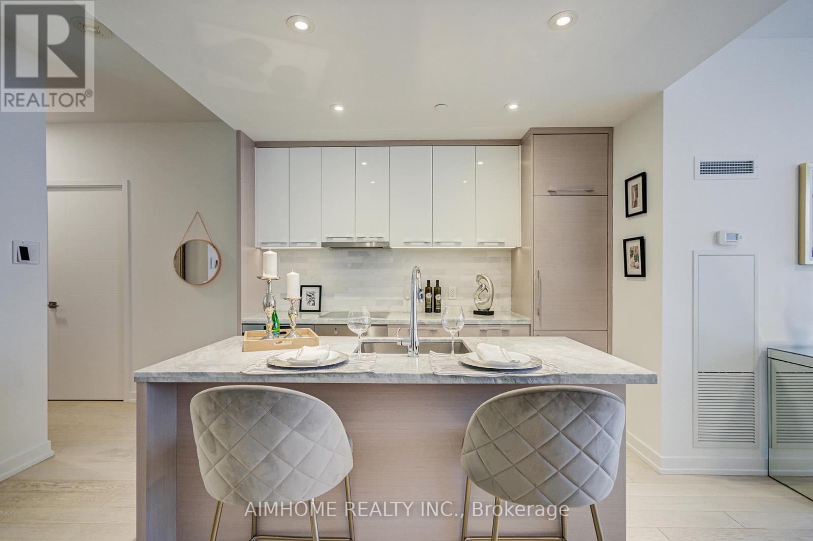 4203 - 488 University Avenue, Toronto, Ontario  M5G 0C1 - Photo 12 - C13183180