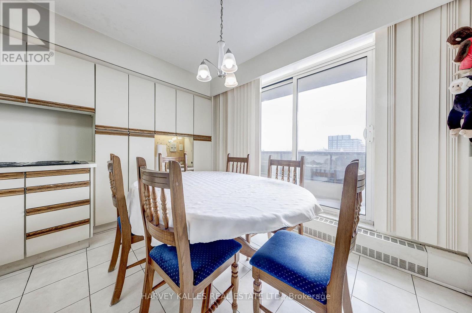 1001 - 2600 Bathurst Street, Toronto, Ontario  M6B 2Z4 - Photo 17 - C13183452