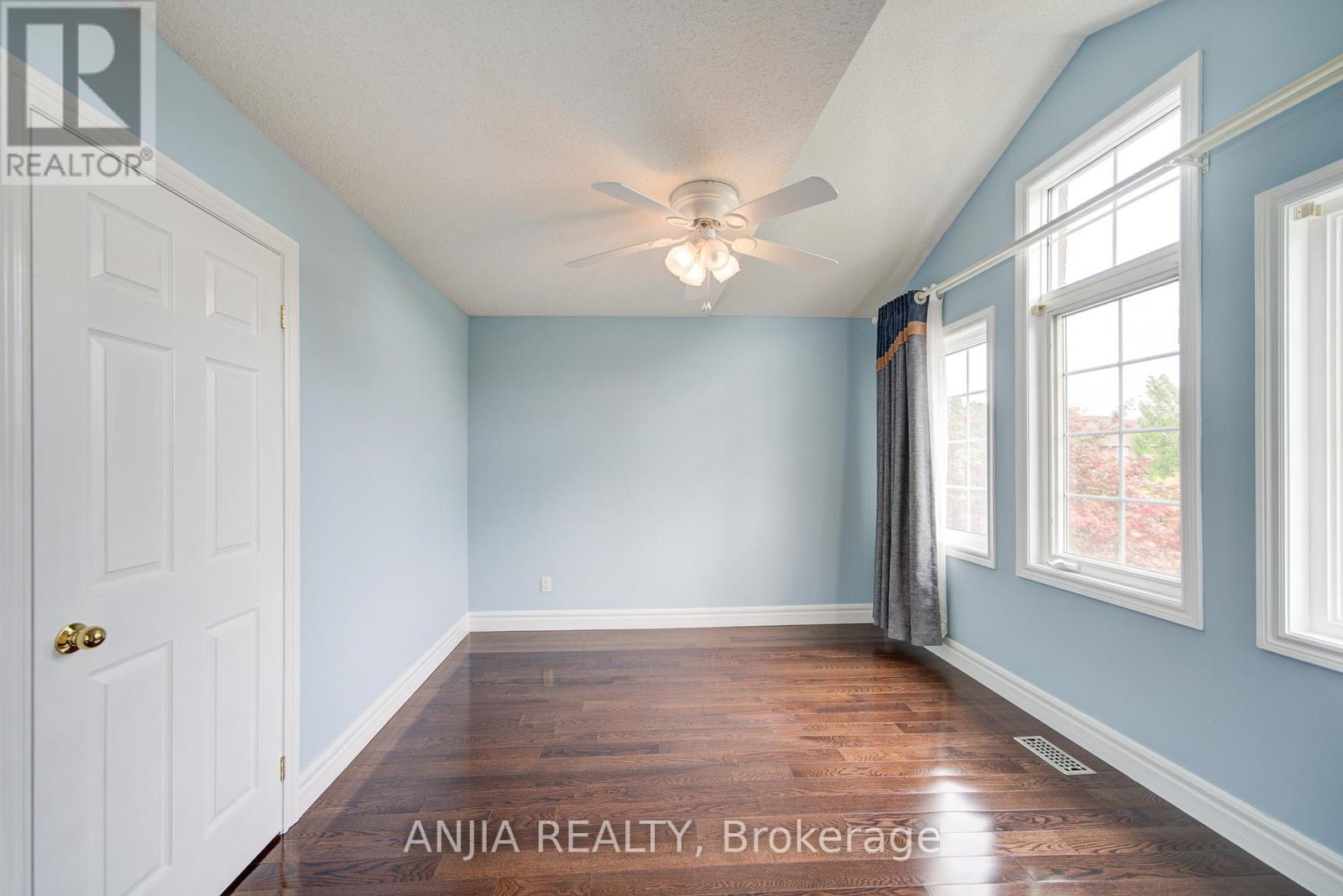 10 Thistledown Crescent, Whitby, Ontario  L1R 3P2 - Photo 24 - E13183036