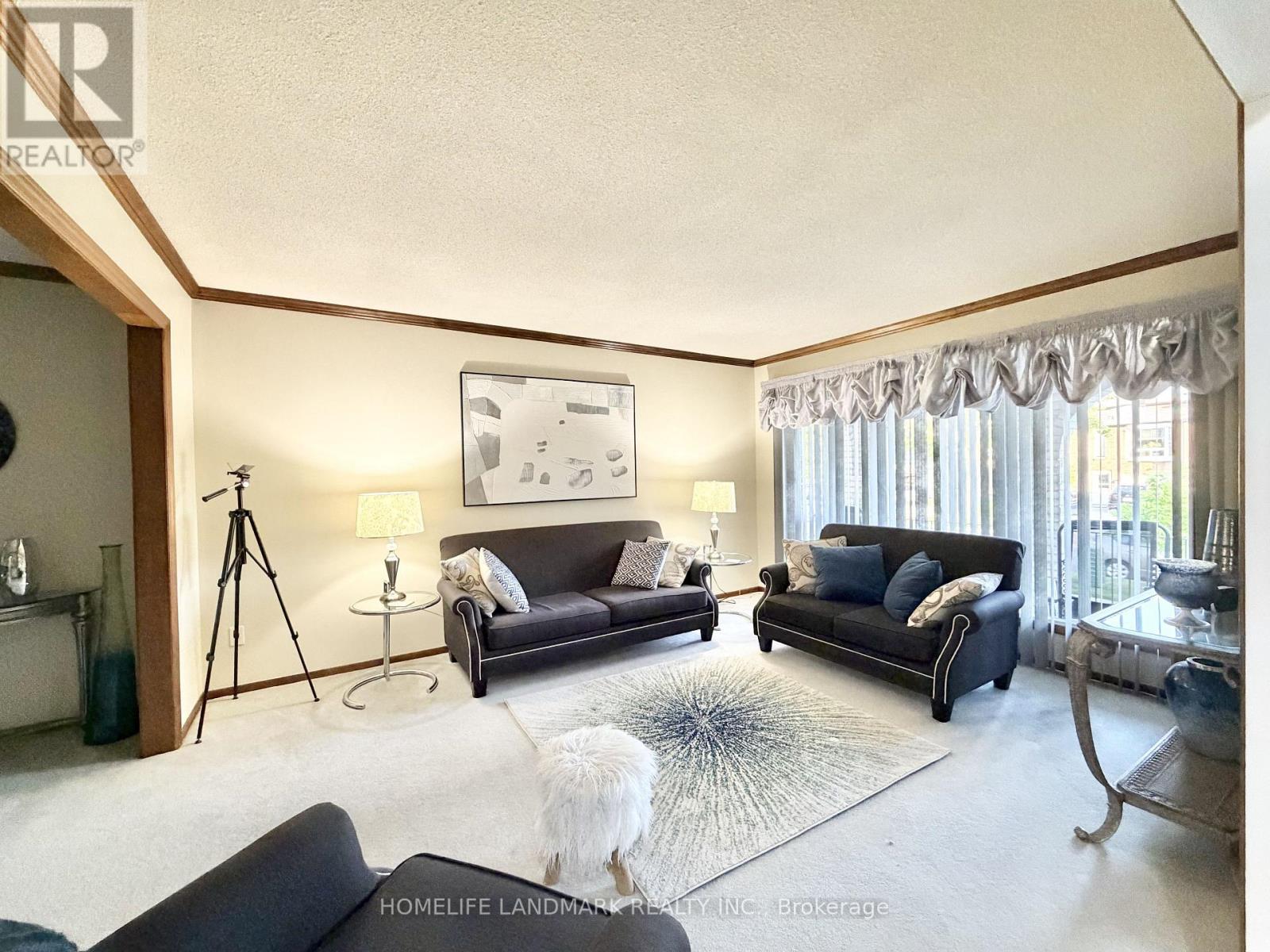 1887 Rosefield Road, Pickering, Ontario  L1V 3K1 - Photo 7 - E13183170