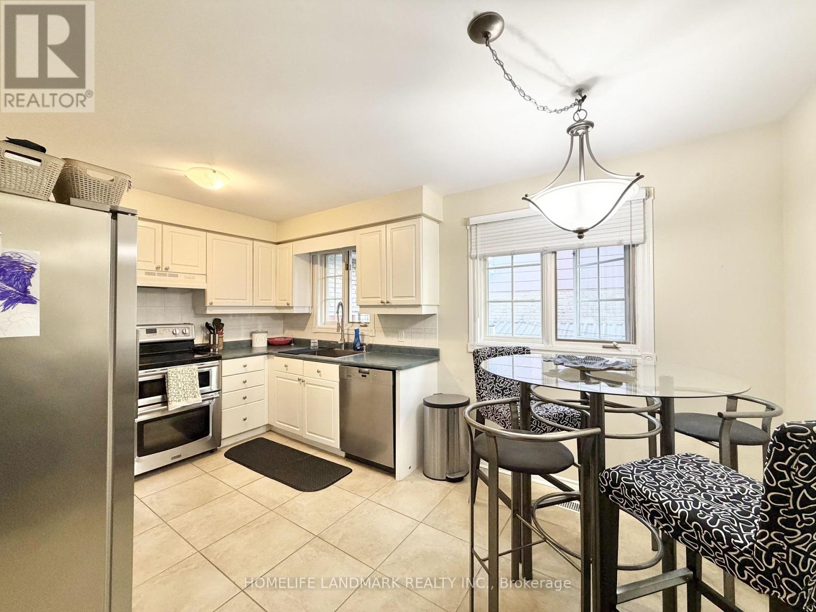 1887 Rosefield Road, Pickering, Ontario  L1V 3K1 - Photo 9 - E13183170