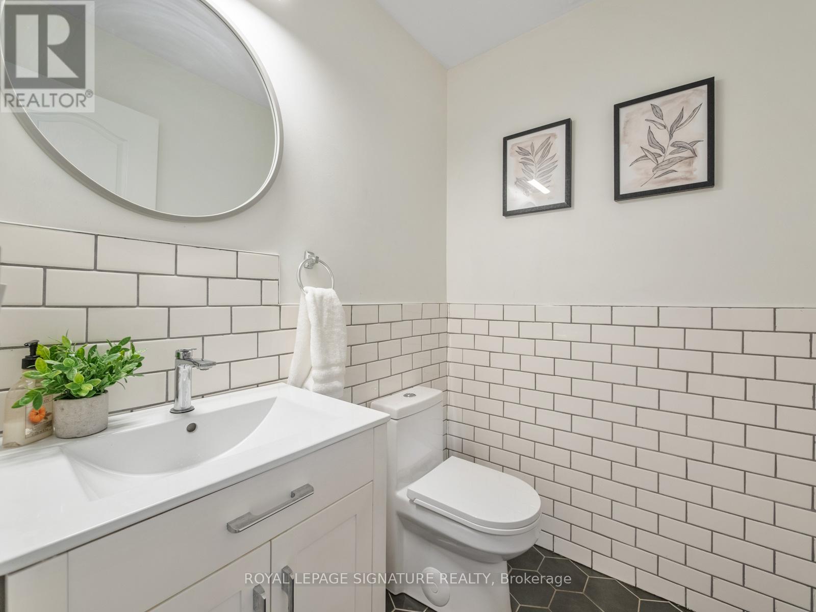 7 Decatur Place, Whitby, Ontario  L1R 3R1 - Photo 14 - E13183320
