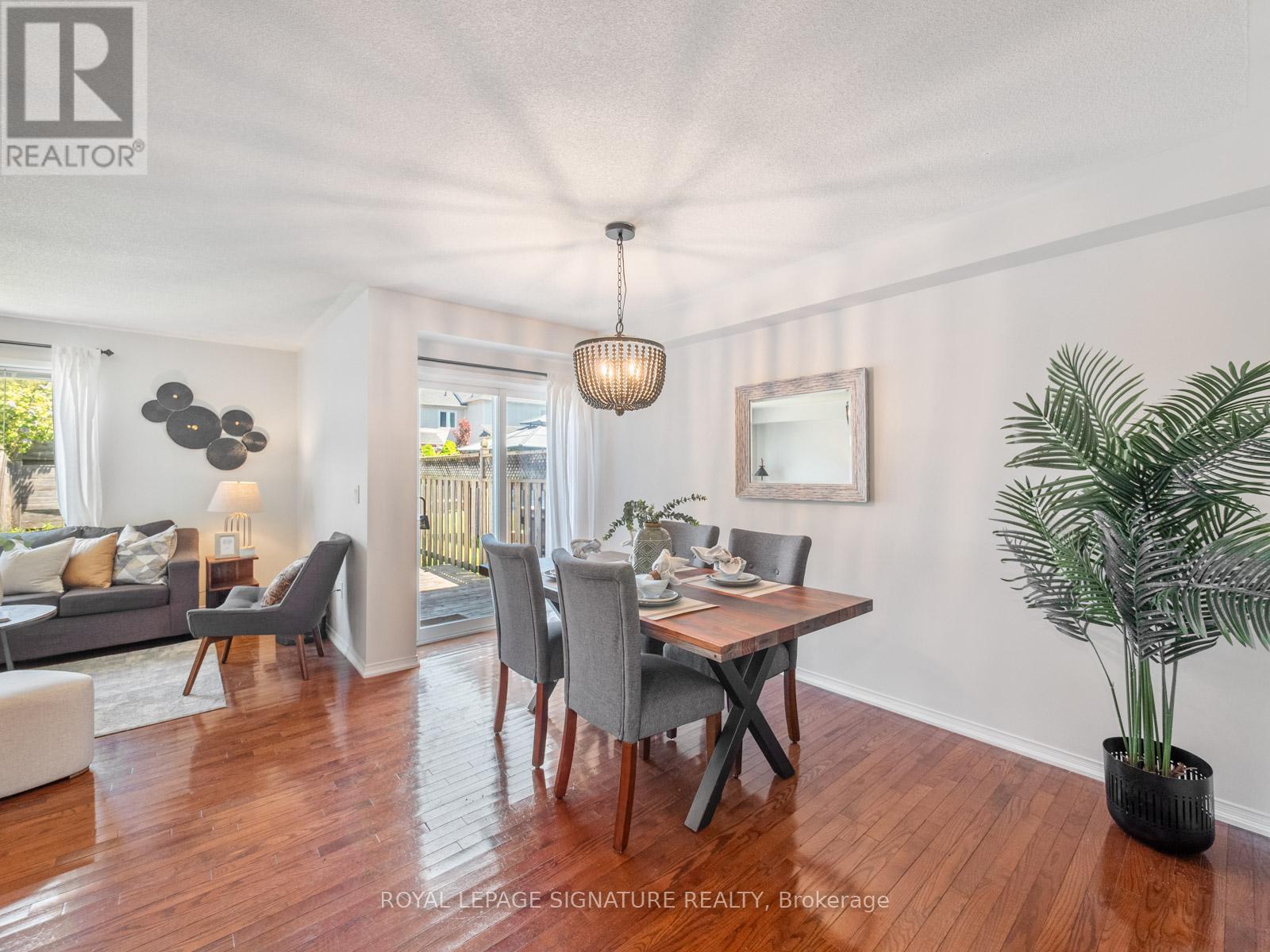 7 Decatur Place, Whitby, Ontario  L1R 3R1 - Photo 8 - E13183320