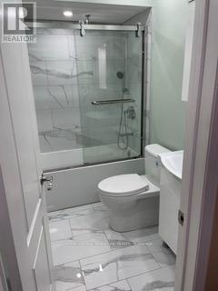 51 Oglevie Drive, Whitby, Ontario  L1R 2Y5 - Photo 10 - E13183396