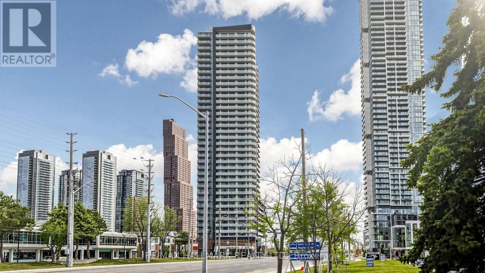 702 - 7895 JANE STREET, Vaughan, Ontario