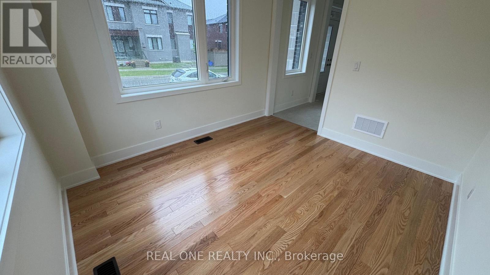 75 Robert Eaton Avenue, Markham, Ontario  L3S 0G2 - Photo 6 - N13183098