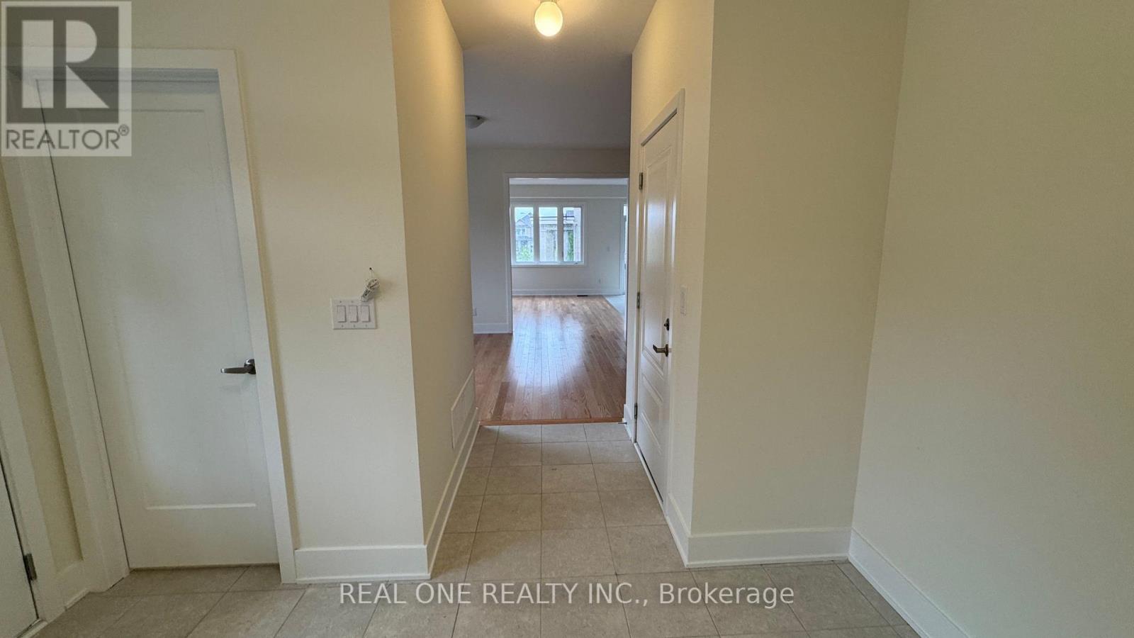 75 Robert Eaton Avenue, Markham, Ontario  L3S 0G2 - Photo 9 - N13183098