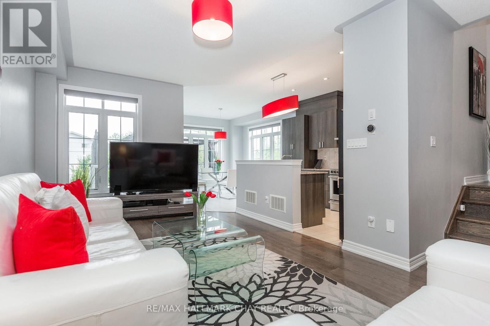 4 Greenwood Drive, Essa, Ontario  L3W 0N5 - Photo 13 - N13183110