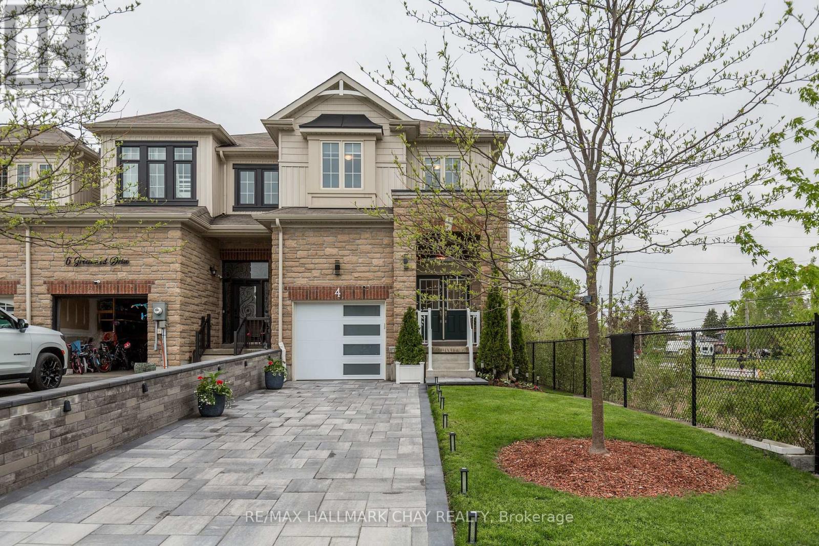 4 Greenwood Drive, Essa, Ontario  L3W 0N5 - Photo 2 - N13183110