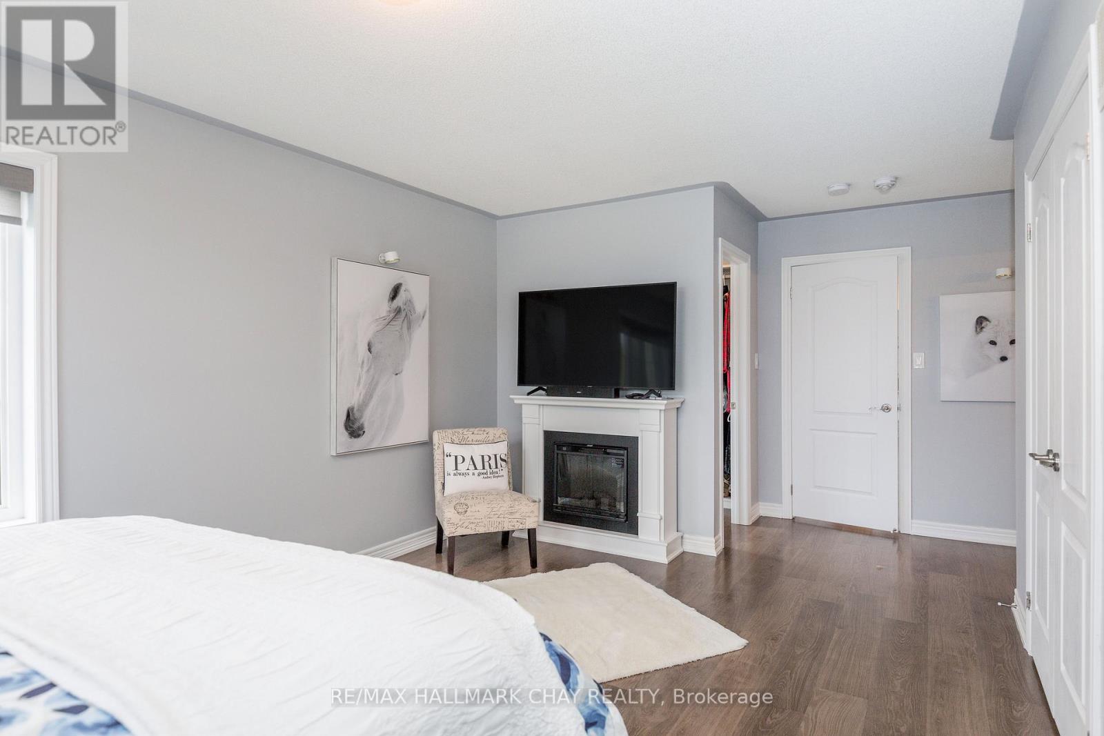 4 Greenwood Drive, Essa, Ontario  L3W 0N5 - Photo 34 - N13183110