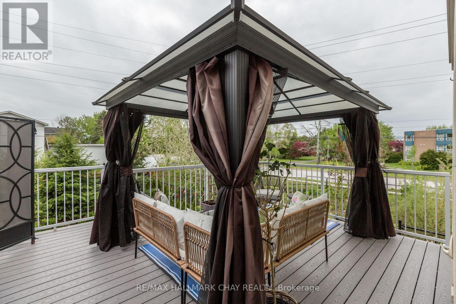 4 Greenwood Drive, Essa, Ontario  L3W 0N5 - Photo 37 - N13183110