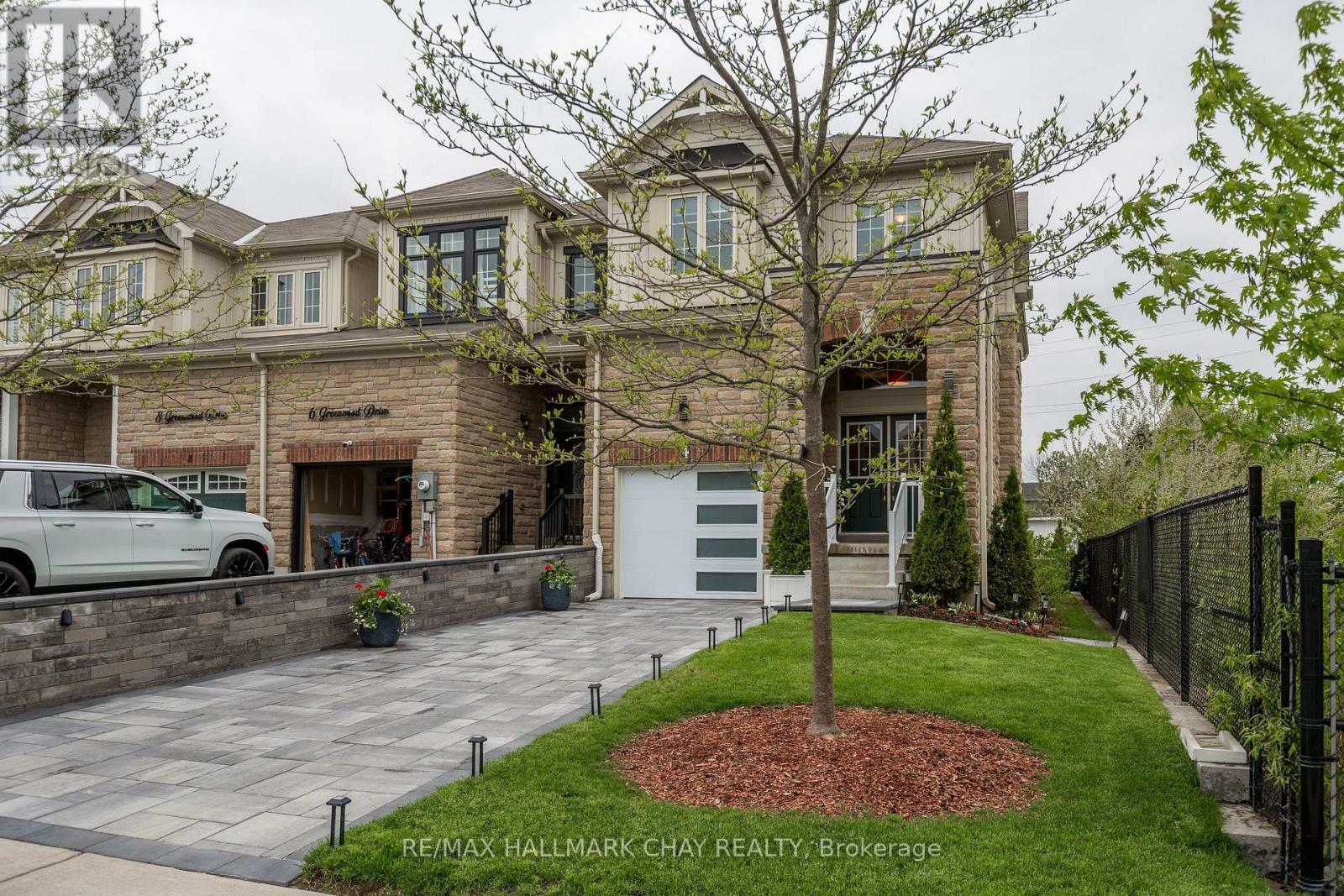 4 Greenwood Drive, Essa, Ontario  L3W 0N5 - Photo 4 - N13183110