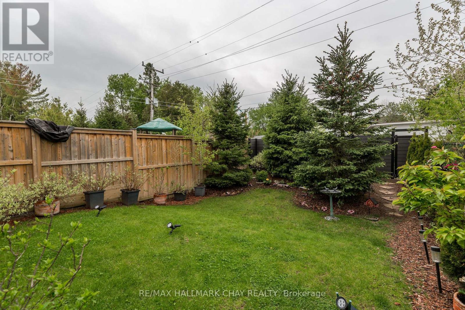 4 Greenwood Drive, Essa, Ontario  L3W 0N5 - Photo 42 - N13183110