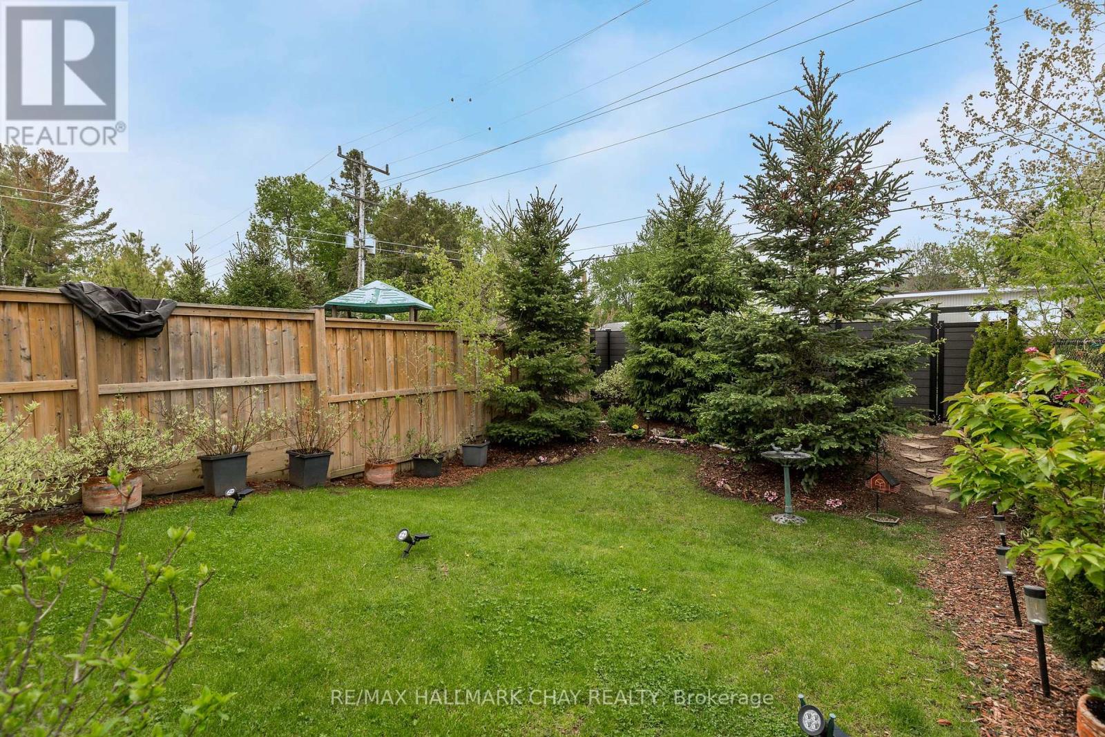4 Greenwood Drive, Essa, Ontario  L3W 0N5 - Photo 43 - N13183110