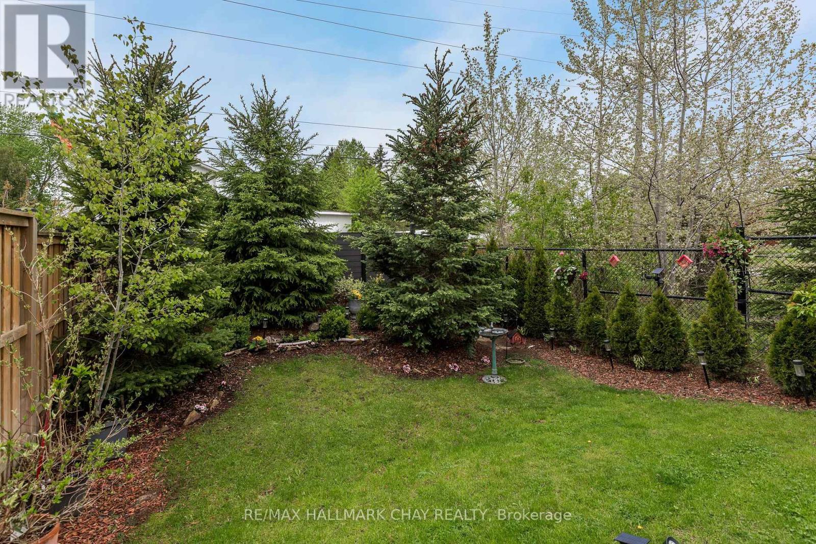 4 Greenwood Drive, Essa, Ontario  L3W 0N5 - Photo 46 - N13183110
