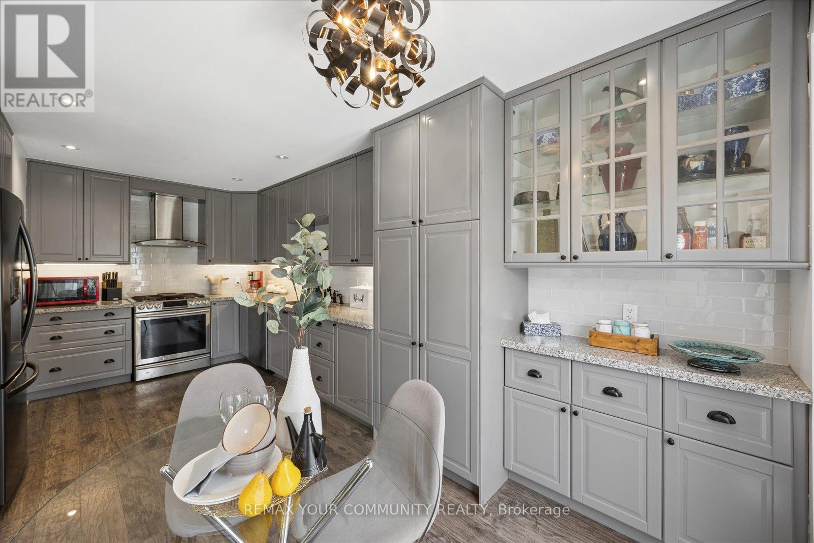 23 Breeze Drive, Bradford West Gwillimbury, Ontario  L3Z 3A6 - Photo 11 - N13183200