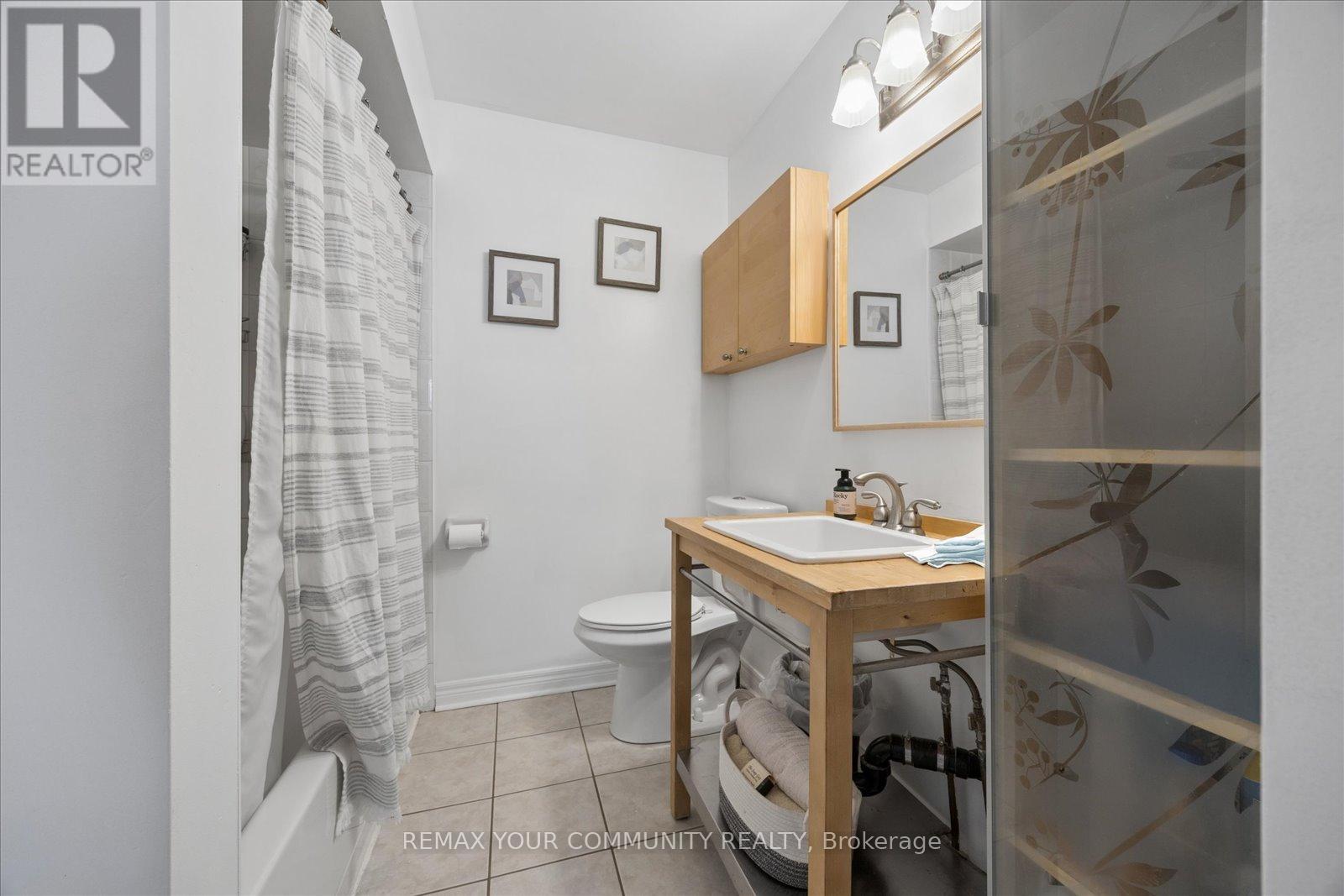 23 Breeze Drive, Bradford West Gwillimbury, Ontario  L3Z 3A6 - Photo 25 - N13183200