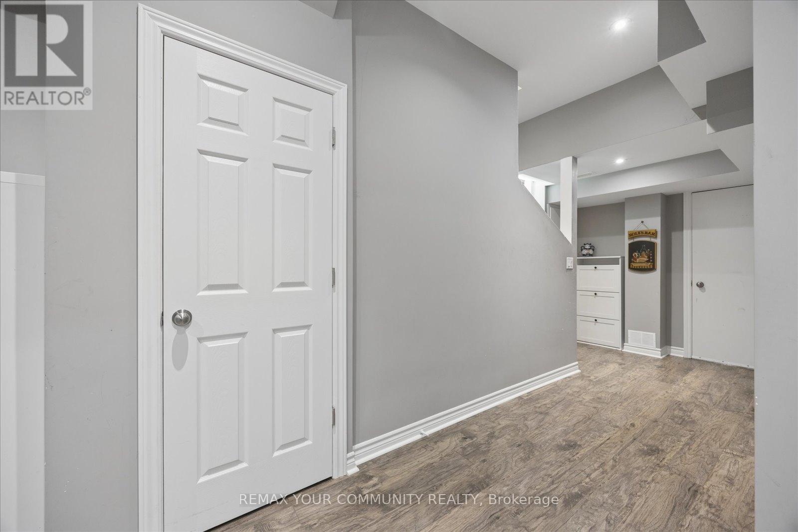 23 Breeze Drive, Bradford West Gwillimbury, Ontario  L3Z 3A6 - Photo 26 - N13183200